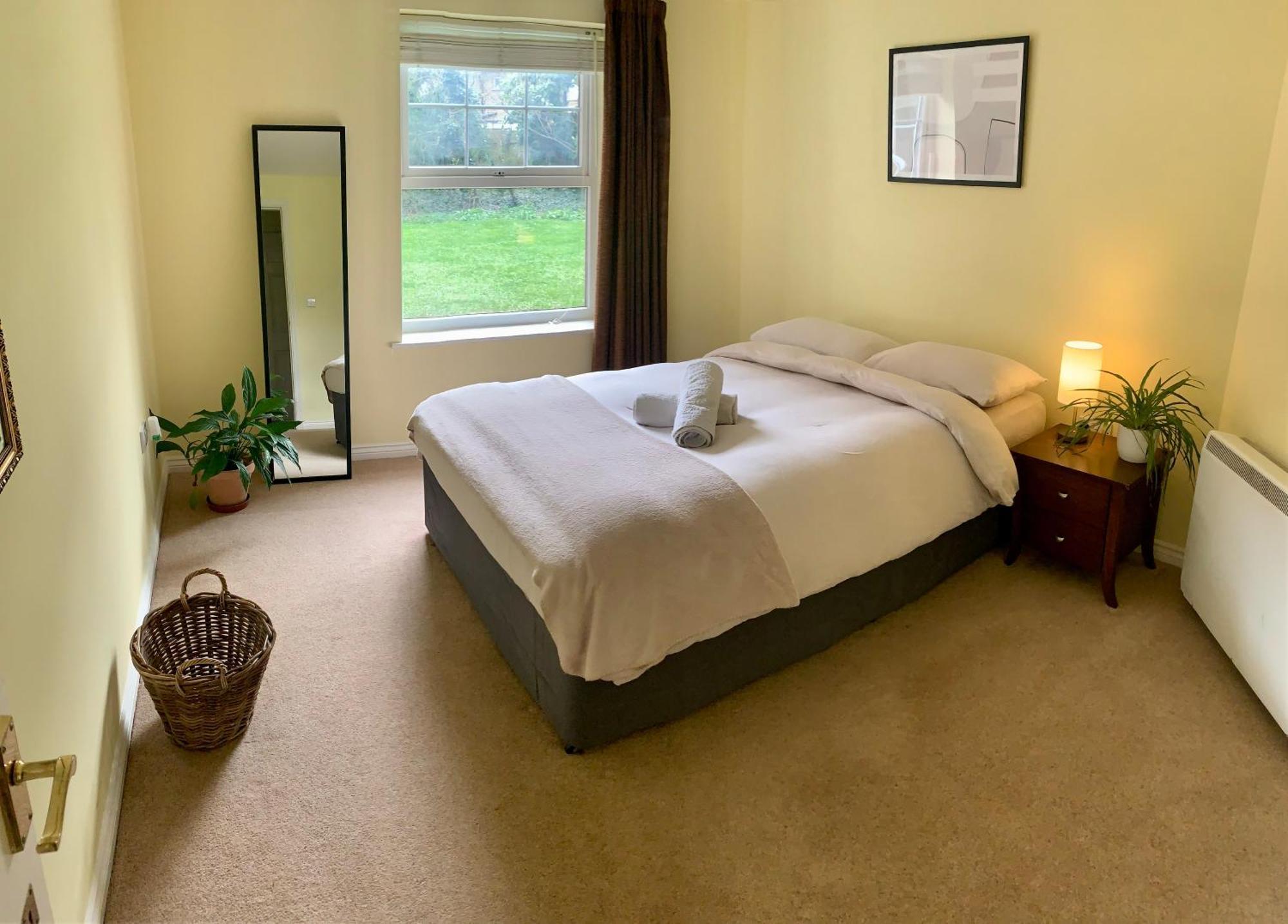 Peaceful Garden View Apt. Close To Central London Exterior photo