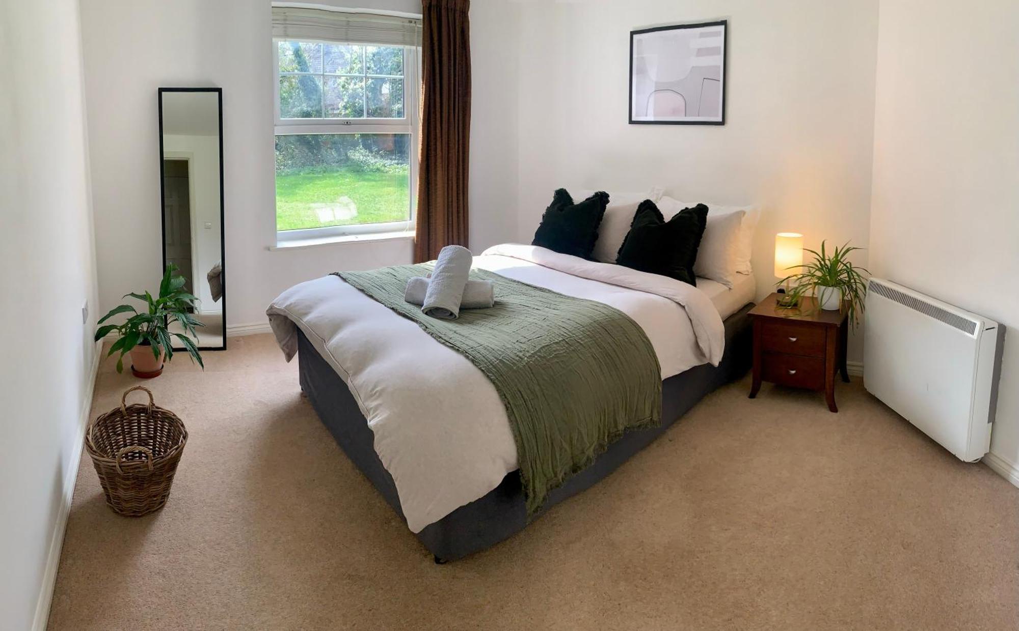 Peaceful Garden View Apt. Close To Central London Exterior photo